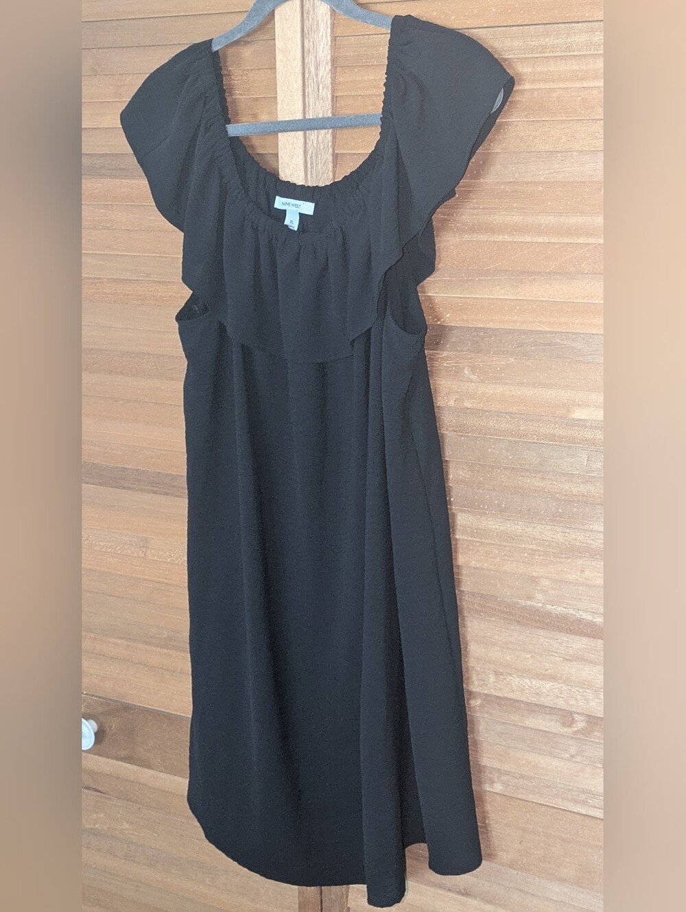 💥FINAL💥Nine West Black Ruffle-Trim Midi Dress
